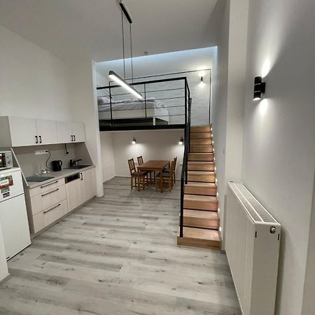 Szekely Apartment Near Deak Ferenc Square With Free Parking In Garage Budapest Ngoại thất bức ảnh
