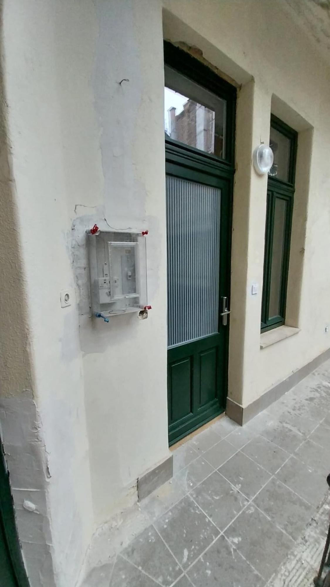 Szekely Apartment Near Deak Ferenc Square With Free Parking In Garage Budapest Ngoại thất bức ảnh