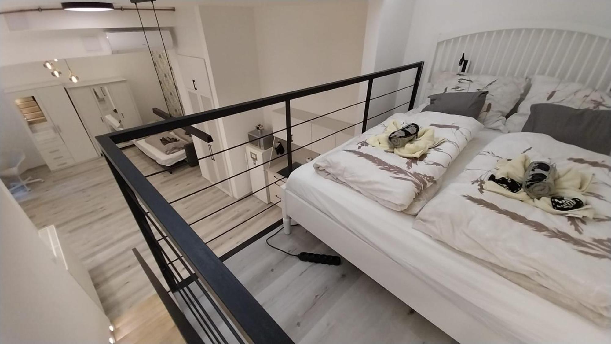 Szekely Apartment Near Deak Ferenc Square With Free Parking In Garage Budapest Ngoại thất bức ảnh